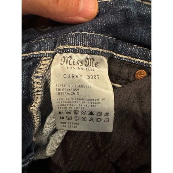 Miss Me Women's Curvy Boot Jeans Embellished Pockets Size 28 - Picture 4 of 5